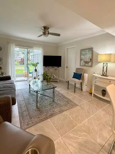18081 SE Country Clb #295, Jupiter, FL 33469