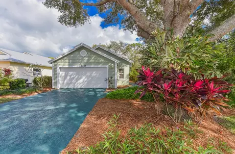 7927 SE Sugar Pines Way, Hobe Sound, FL 33455