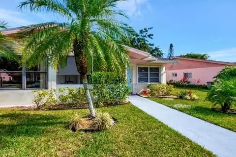 14370 Campanelli Dr, Delray Beach, FL 33484