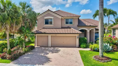 19586 Dinner Key Dr, Boca Raton, FL 33498