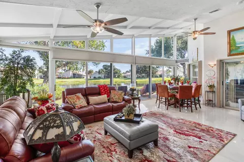 12324 Lakeridge Falls Dr, Boynton Beach, FL 33437