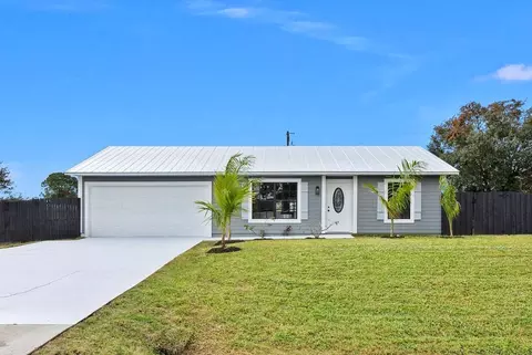 249 SW Tulip Blvd, Port Saint Lucie, FL 34953