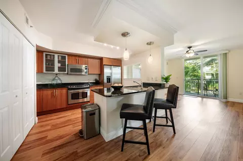 600 S Dixie Hwy #732, West Palm Beach, FL 33401