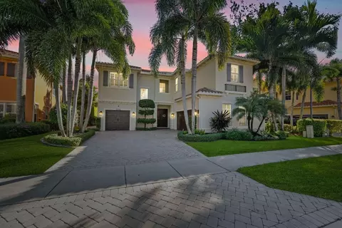 3370 Vanderbilt Dr, Wellington, FL 33414