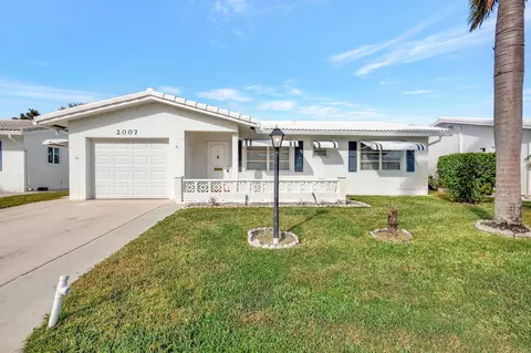 2007 SW 18th Dr, Boynton Beach, FL 33426