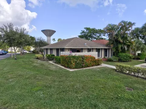 195 SE 1st Cir #15A, Boynton Beach, FL 33435