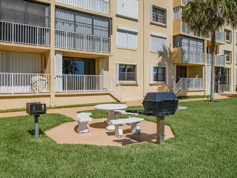3200 N Highway A1a #104, Hutchinson Island, FL 34949