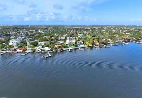 7810 S Flagler Dr, West Palm Beach, FL 33405