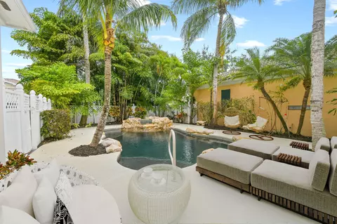 263 San Remo Dr, Jupiter, FL 33458