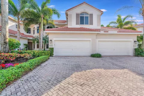 106 Palm Bay Dr #B, Palm Beach Gardens, FL 33418