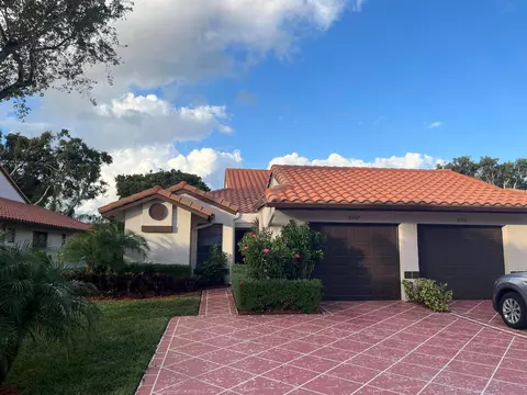 6507 Royal Manor Cir, Delray Beach, FL 33484