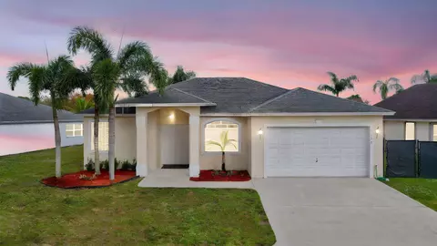 1202 Hatteras Cir, Greenacres, FL 33413