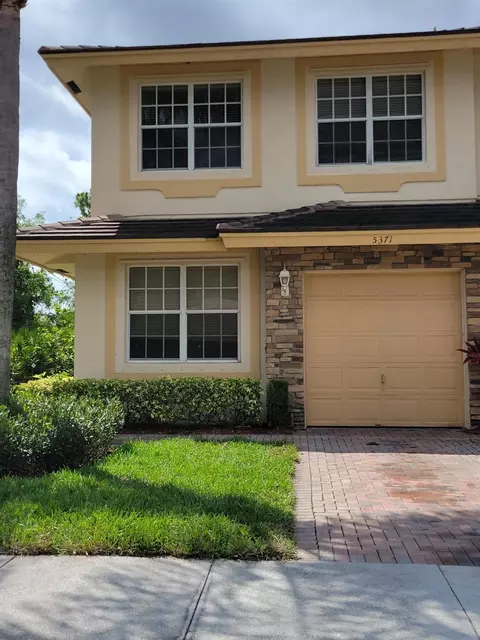 5371 SE Moseley Drive Dr, Stuart, FL 34997