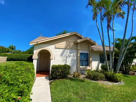 1263 NW 23rd Ln, Delray Beach, FL 33445