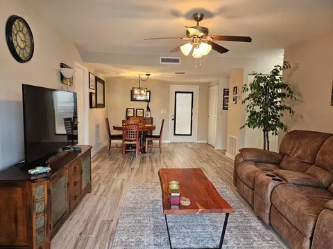 233 Lake Frances Dr #233, West Palm Beach, FL 33411