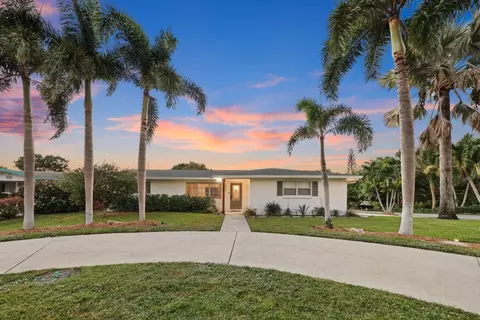 2905 SE 1st Ct, Boynton Beach, FL 33435