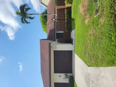 3836 Cocoloba Ln, Boynton Beach, FL 33436