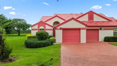 7624 Lexington Club Blvd #A, Delray Beach, FL 33446