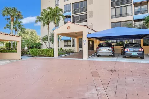 7170 Promenade Dr #702, Boca Raton, FL 33433