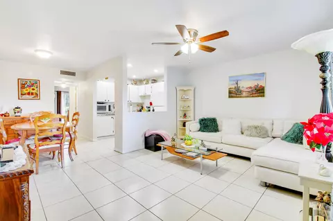 3300 Springdale Blvd #310, Palm Springs, FL 33461