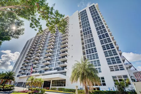 525 N Ocean Blvd #1114, Pompano Beach, FL 33062
