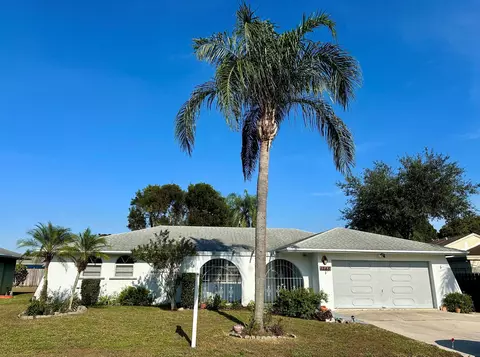 1346 Niantic Ter, Wellington, FL 33414