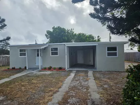 128 SE 12th Ave, Boynton Beach, FL 33435