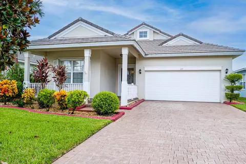 123 NW Swann Mill Cir, Port Saint Lucie, FL 34986