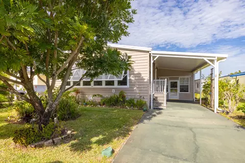 7264 SE Redbird Cir, Hobe Sound, FL 33455