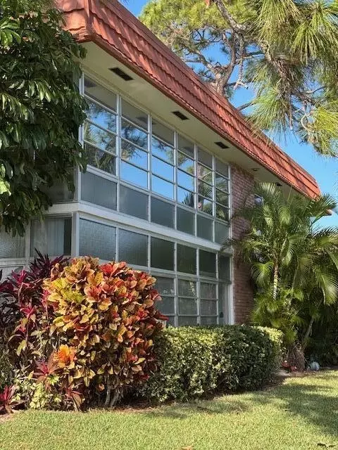 2600 SE Ocean Blvd #BB8, Stuart, FL 34996