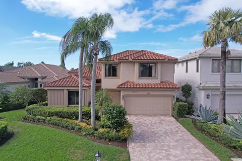 13307 Deauville Dr, Palm Beach Gardens, FL 33410