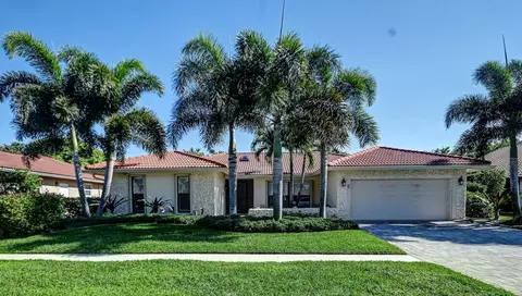 10110 Harbourtown Ct, Boca Raton, FL 33498