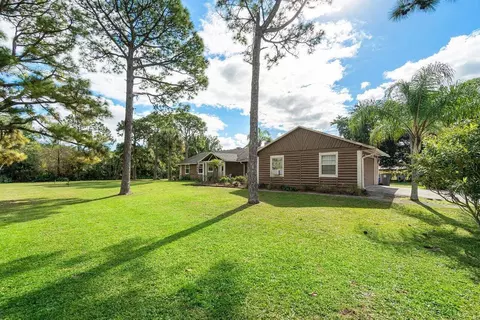 6752 146th Rd N, Palm Beach Gardens, FL 33418