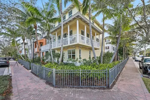 100 SW 1st Ave #A, Delray Beach, FL 33444