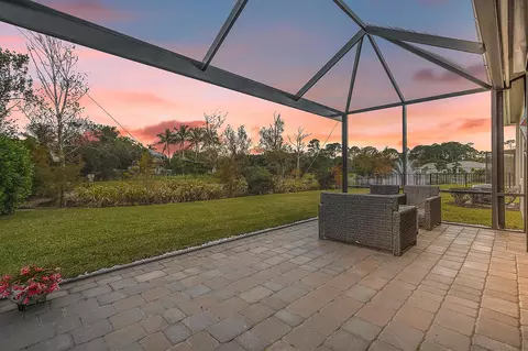 2284 SW Strawberry Ter, Palm City, FL 34990