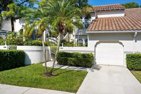 201 Ryder Cup Cir, Palm Beach Gardens, FL 33418