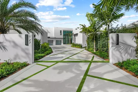 127 Spinnaker Ln, Jupiter, FL 33477