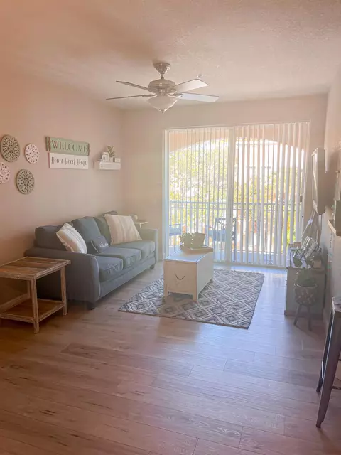 11011 Legacy Ln #302, Palm Beach Gardens, FL 33410