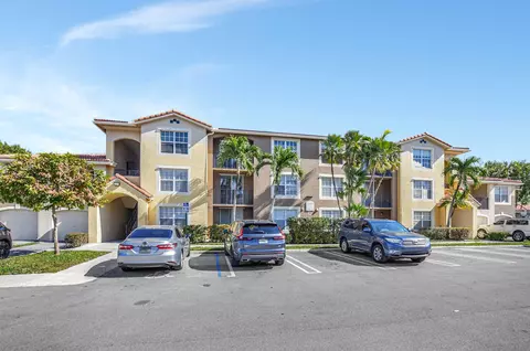 15095 Michelangelo Blvd #203, Delray Beach, FL 33446