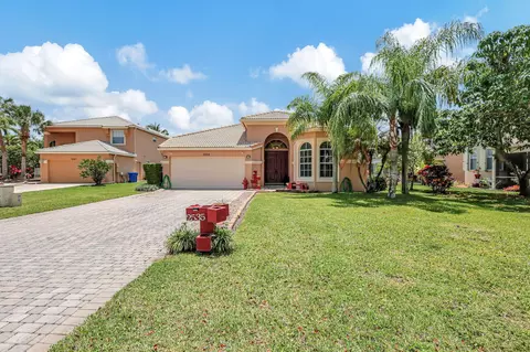 2535 Glendale Ct, Royal Palm Beach, FL 33411