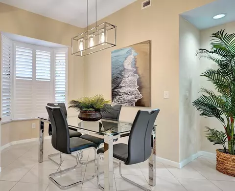 7520 La Paz Blvd #102, Boca Raton, FL 33433