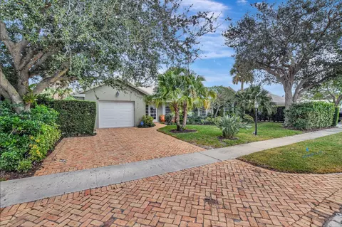 1312 Sycamore Ter, Boca Raton, FL 33486