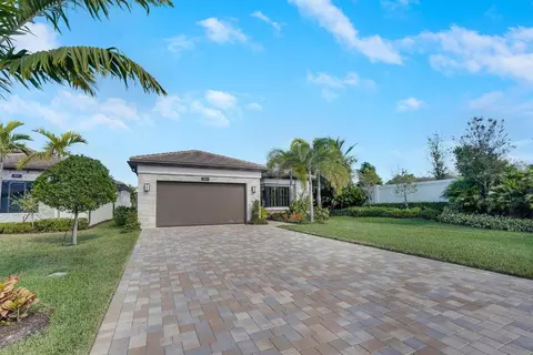9223 Mountain Pine Grv, Boynton Beach, FL 33473