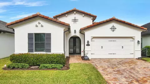 8756 Grand Prix, Boynton Beach, FL 33472