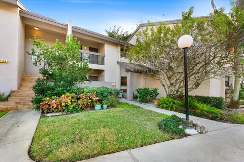 4166 NW 22nd St, Coconut Creek, FL 33066