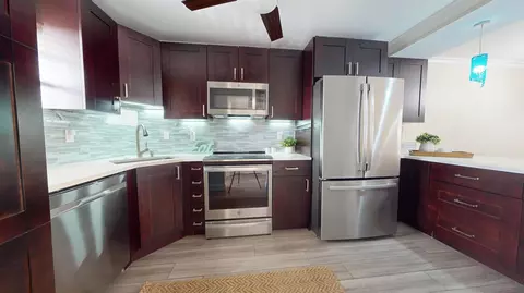 740 E Ocean Ave #305, Boynton Beach, FL 33435