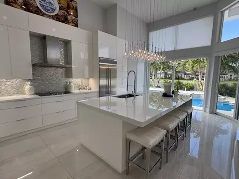 5757 Regency Cir W, Boca Raton, FL 33496