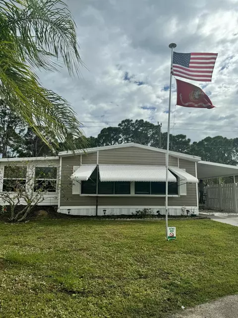 43 Grande Camino Way, Fort Pierce, FL 34951