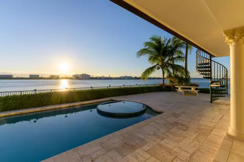 7 Duke Dr, Lake Worth Beach, FL 33460