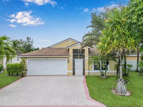 1784 Sawgrass Cir, Greenacres, FL 33413